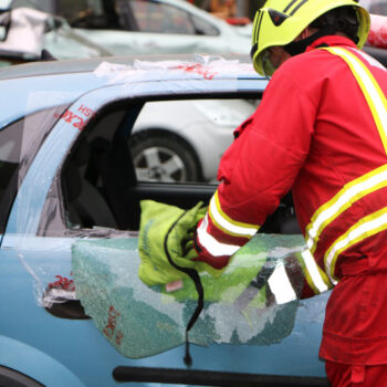 Glass Safety Film for Auto Breakers: SMASH - Packexe®